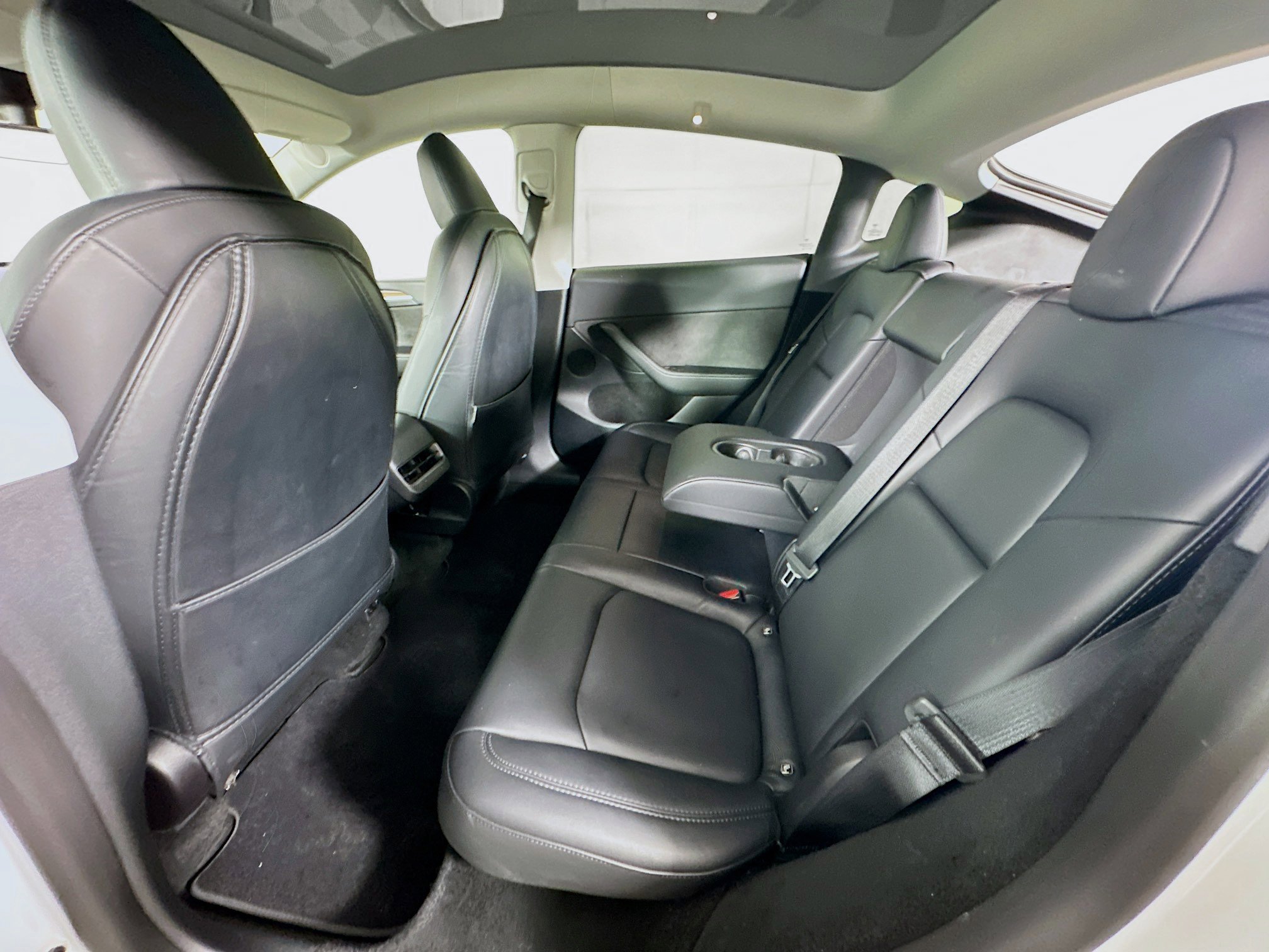 Used 2023 Tesla Model Y Performance image 25