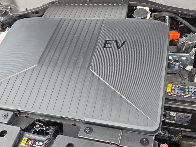 Used 2025 Hyundai Kona SE image 10