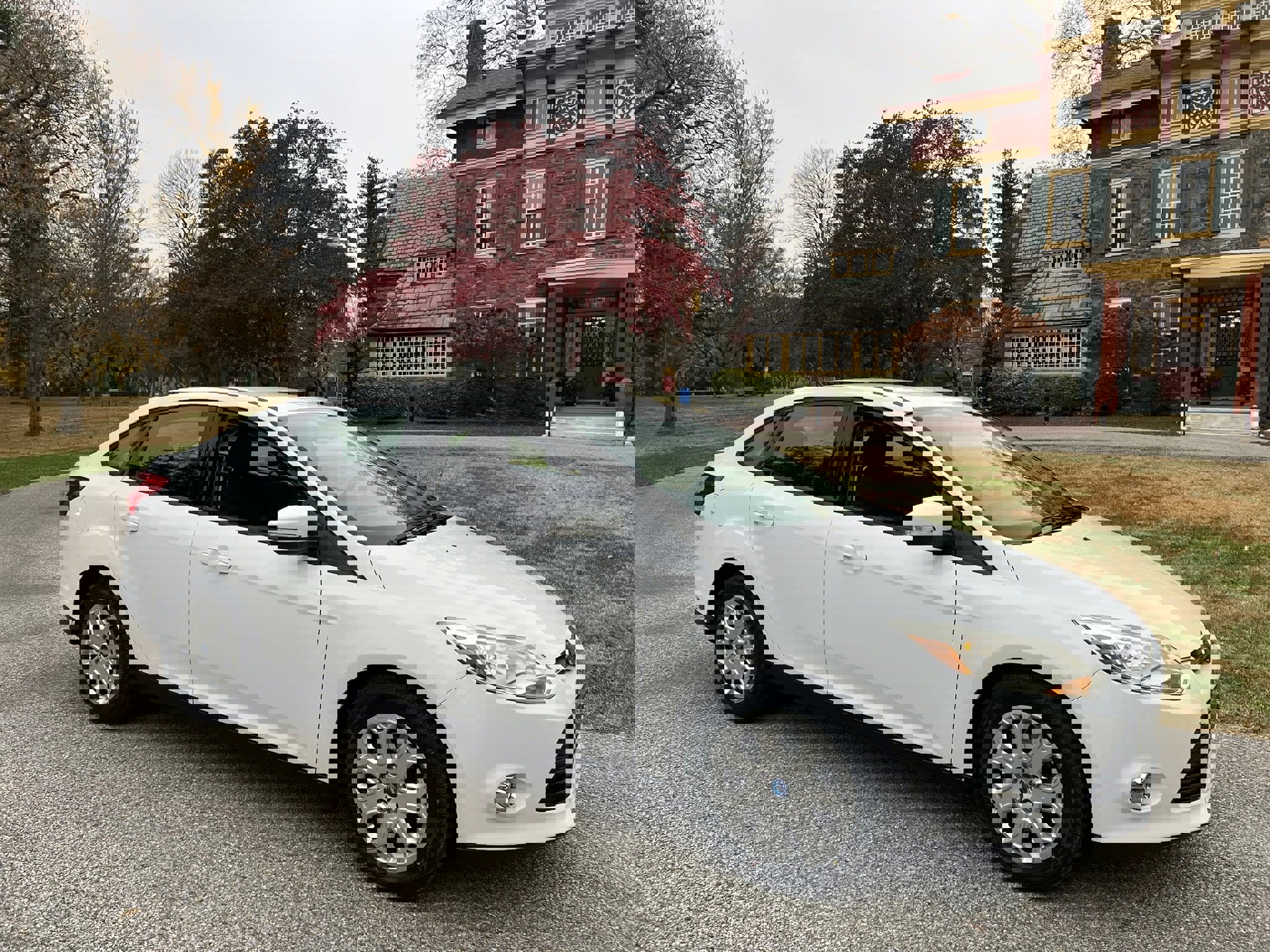 Used 2012 Ford Focus SE image 27