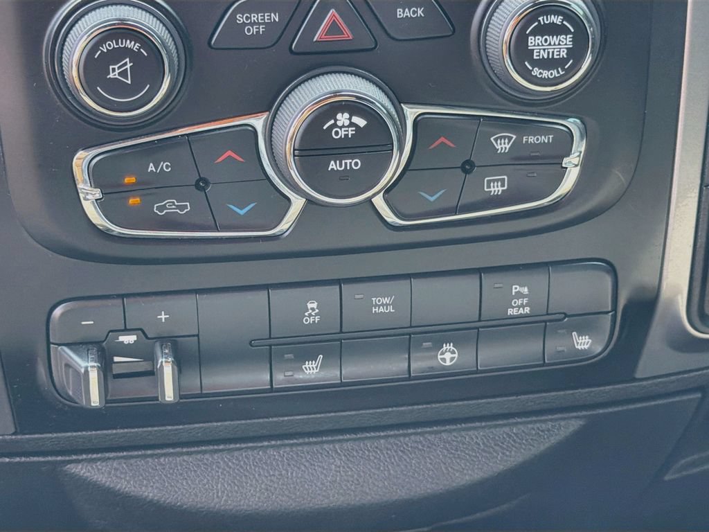 Used 2021 RAM 1500 Warlock AWD/4WD image 21
