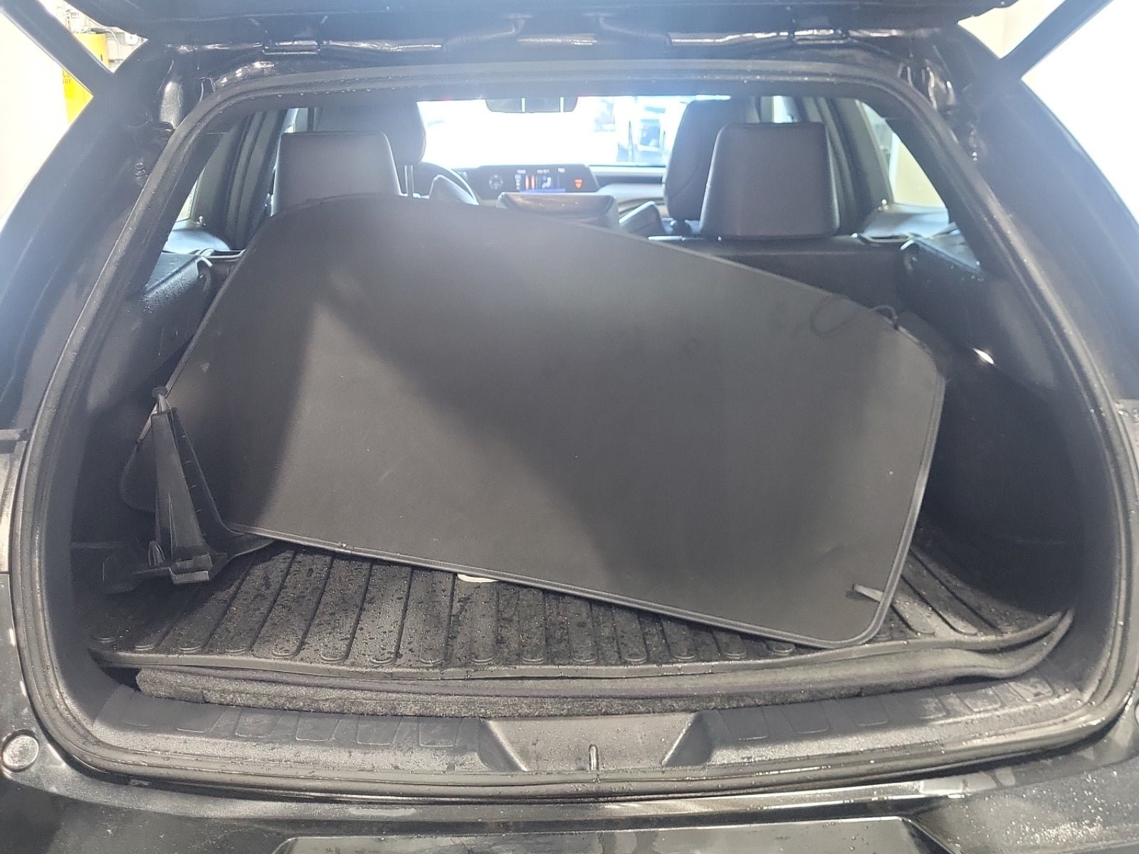 Used 2019 Lexus UX 250h F Sport AWD/4WD image 13
