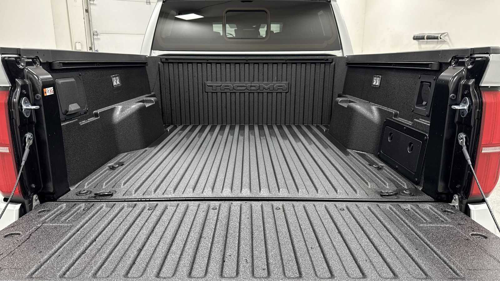 New 2025 Toyota Tacoma TRD Off-Road image 29