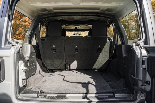 Used 2021 Jeep Wrangler Unlimited Rubicon image 19