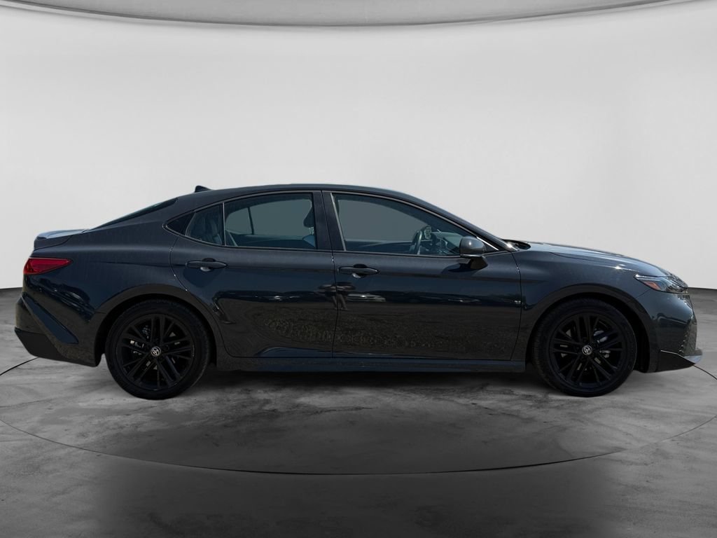 Used 2026 Toyota Camry SE FWD image 10