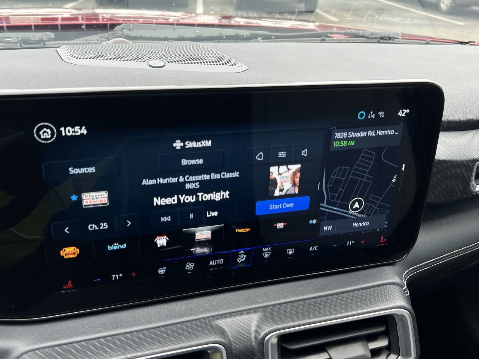 Used 2025 Ford Mustang GT Premium image 15