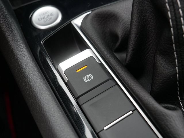 Certified 2025 Volkswagen Taos SE AWD/4WD image 34