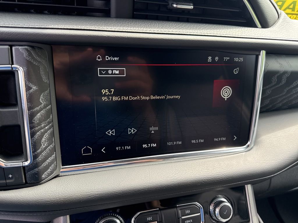 Used 2023 GMC Yukon Denali AWD/4WD image 41