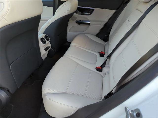 New 2026 Mercedes-Benz GLC 300 image 15