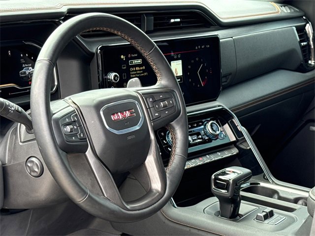 Used 2024 GMC Sierra 1500 AT4 w/ Technology Package image 18