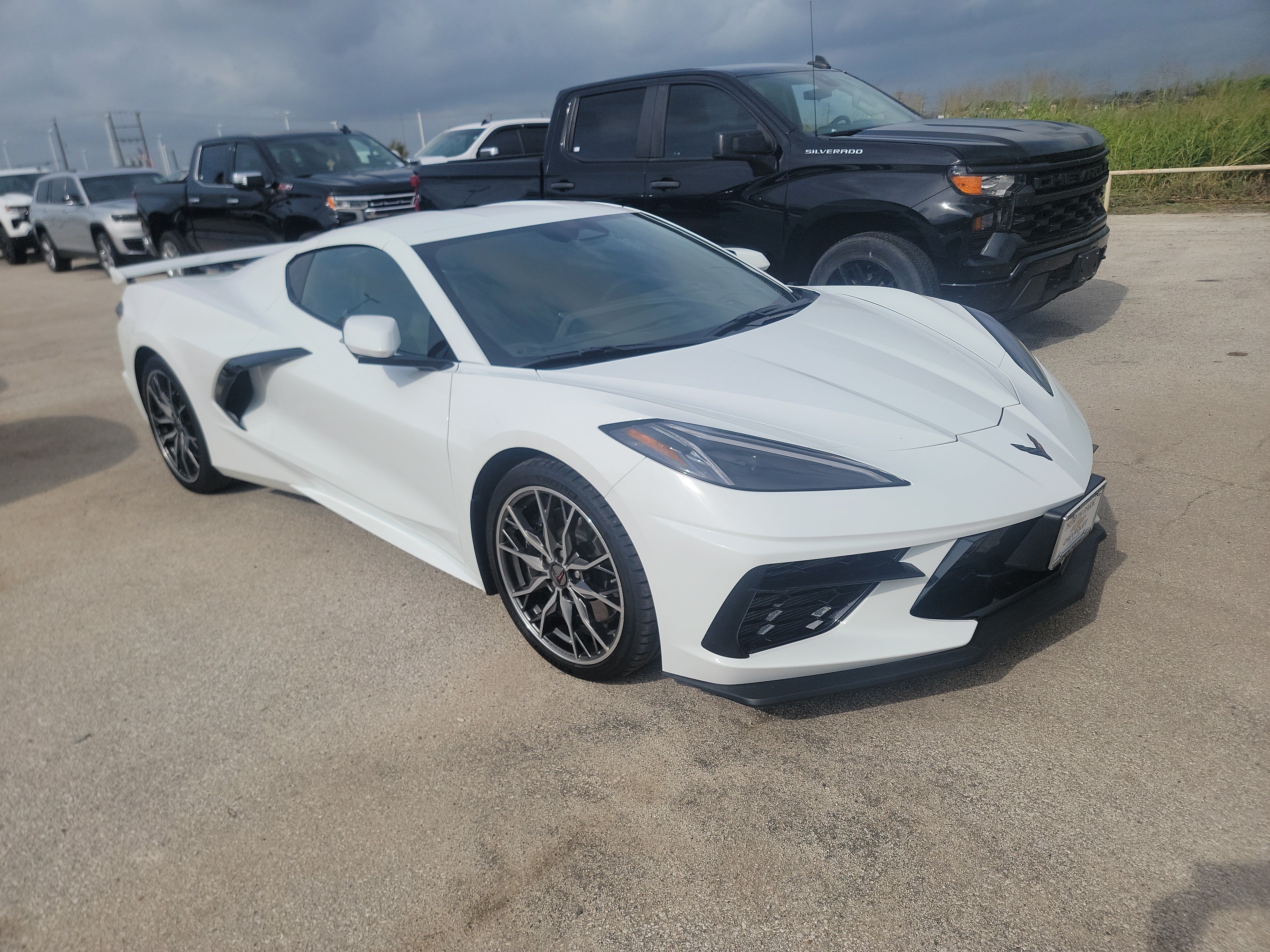 Used 2026 Chevrolet Corvette Stingray Preferred Cpe w/ Z51 Performance Package RWD image 1