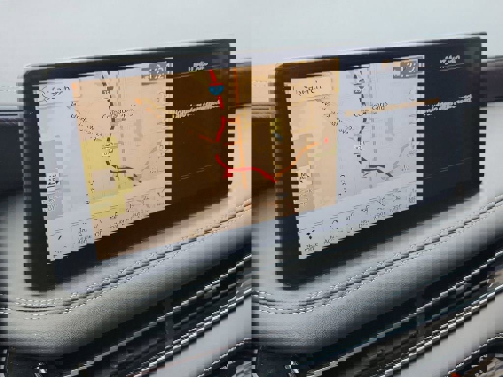 Used 2022 INFINITI QX60 Sensory w/ Cargo Package image 26