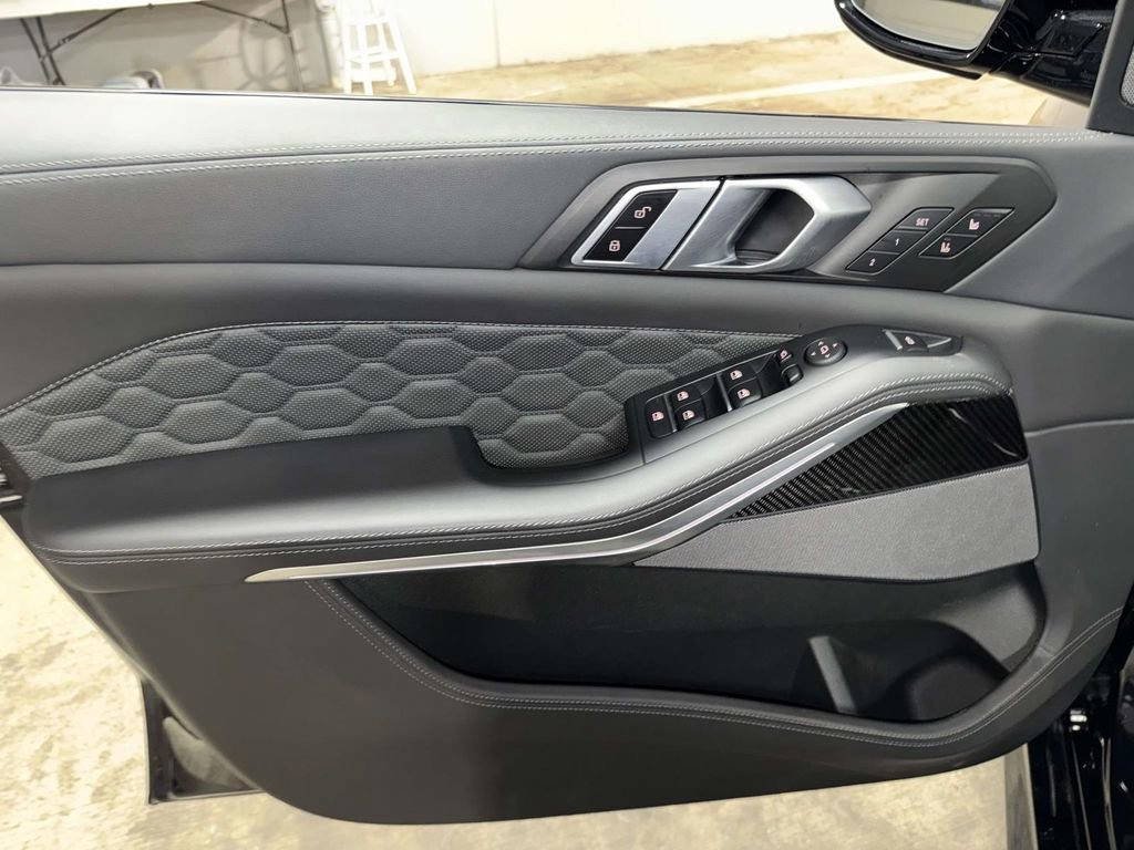 Used 2025 BMW X5 M Competition w/ Executive Package image 20