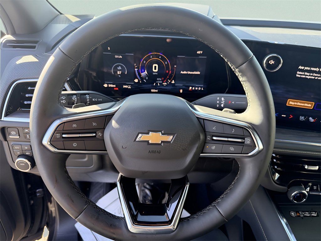 New 2026 Chevrolet Suburban Premier image 16