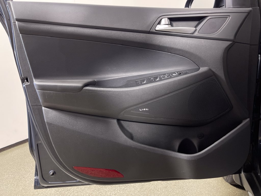 Used 2019 Hyundai Tucson Sport w/ Cargo Package FWD image 19
