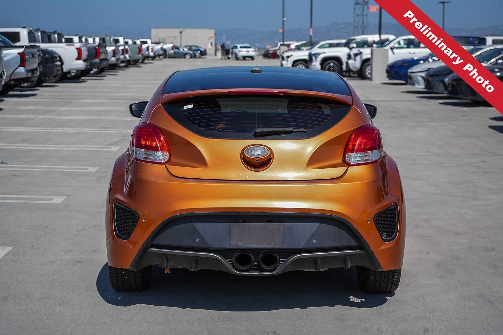 Used 2016 Hyundai Veloster Turbo w/ Option Group 04 FWD image 7