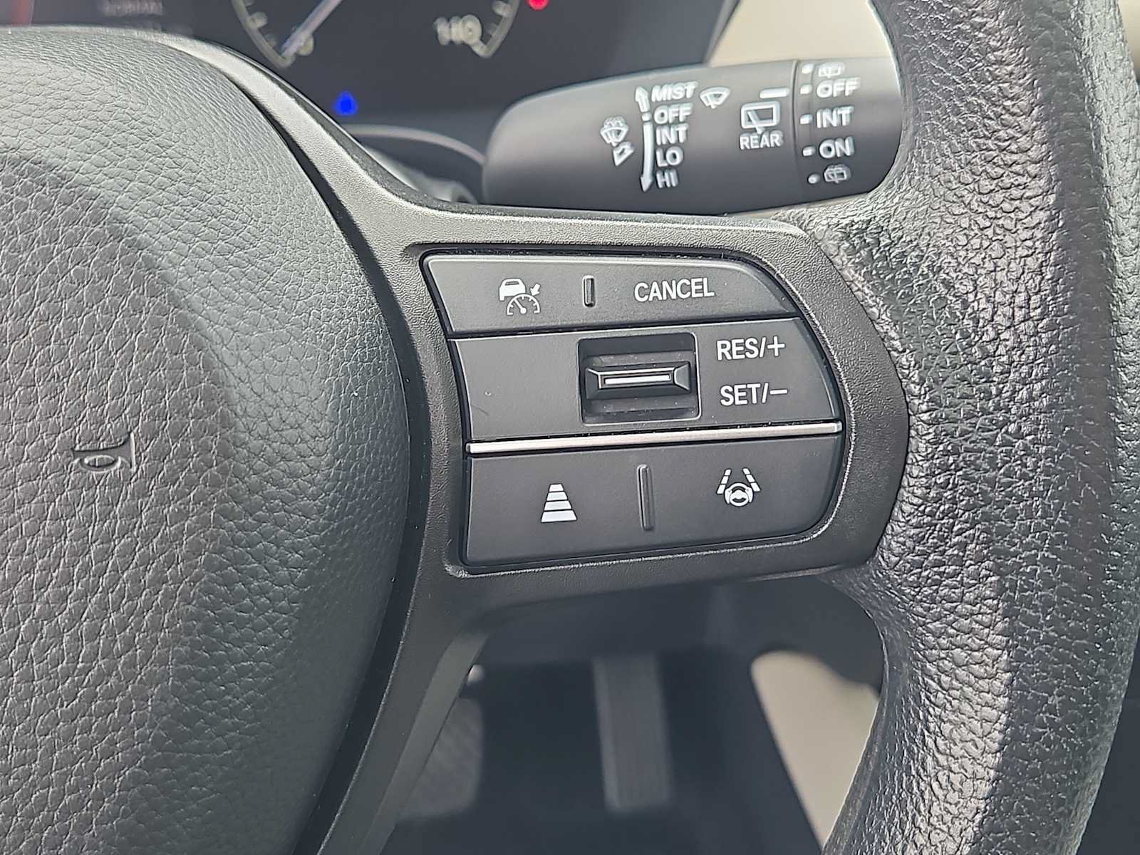 Certified 2023 Honda HR-V LX image 18