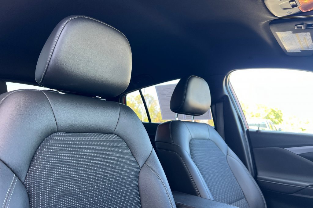 Used 2024 Buick Envista Preferred w/ Convenience I Package image 14