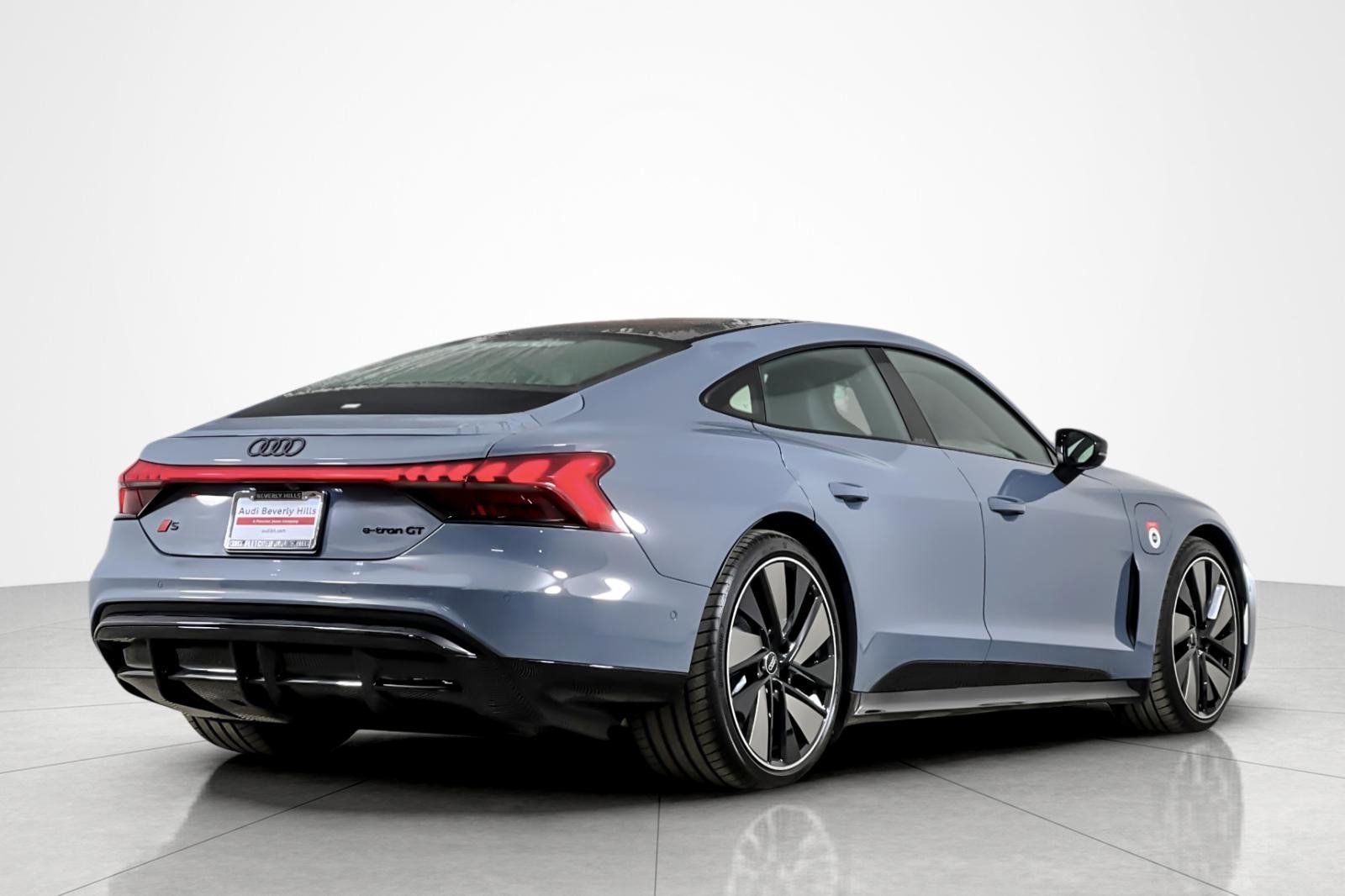 New 2026 Audi S e-tron GT Premium Plus AWD/4WD image 6