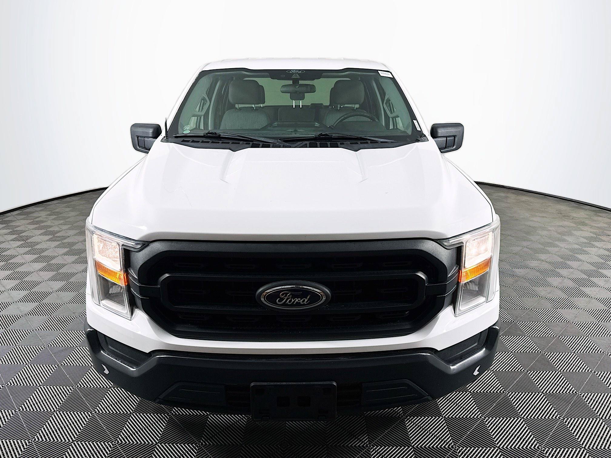 Used 2021 Ford F150 XL w/ Equipment Group 101A High RWD image 2
