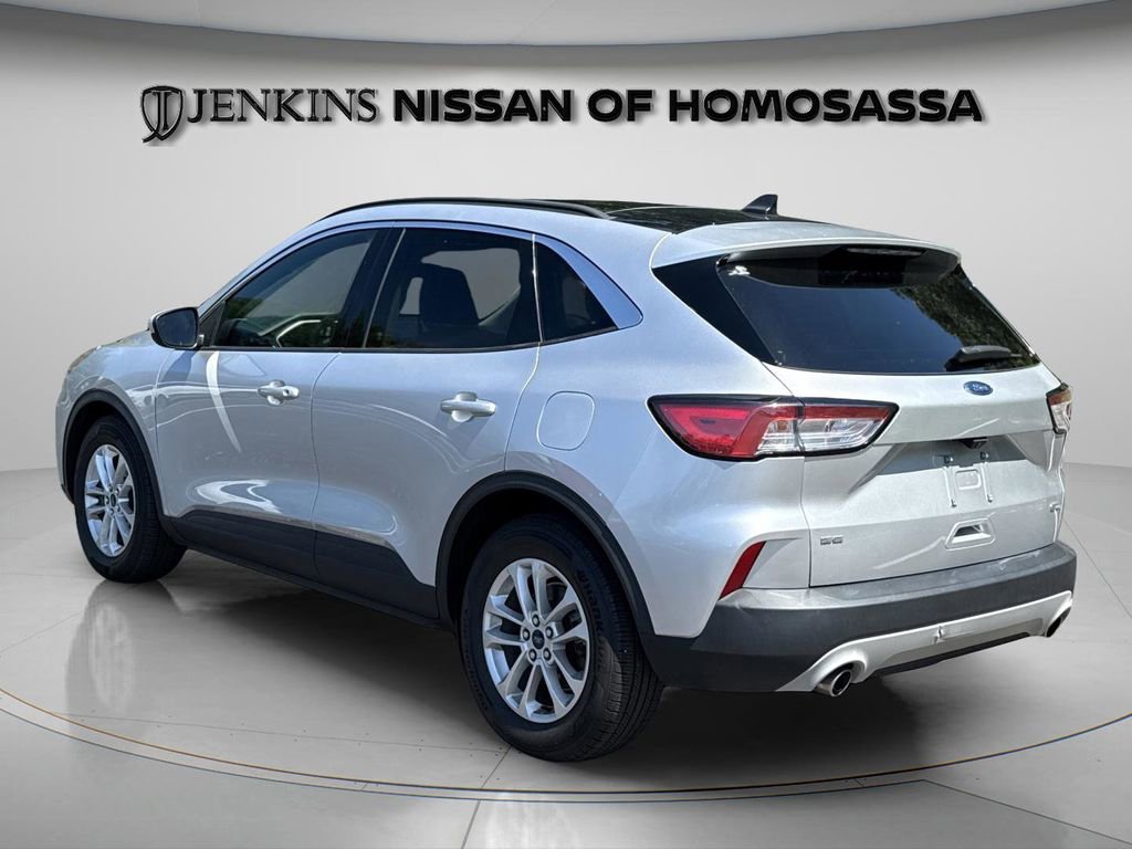 Used 2020 Ford Escape SE FWD image 7