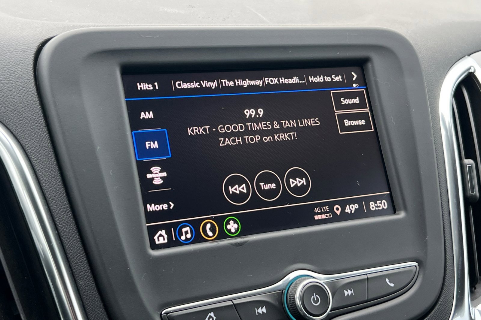 Used 2022 Chevrolet Equinox LS image 15