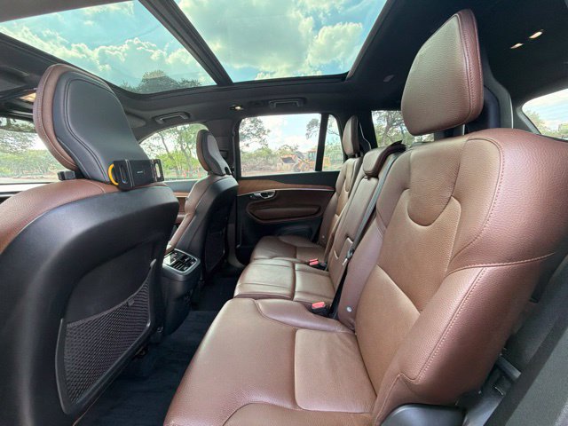 Used 2023 Volvo XC90 B6 Plus w/ Protection Package Premier AWD/4WD image 14