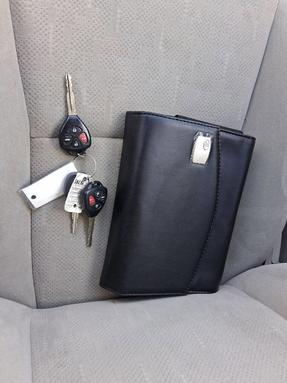 Used 2013 Toyota Corolla L image 11