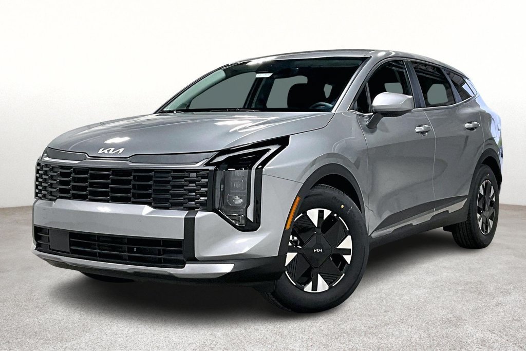 New 2026 Kia Sportage LX FWD image 2
