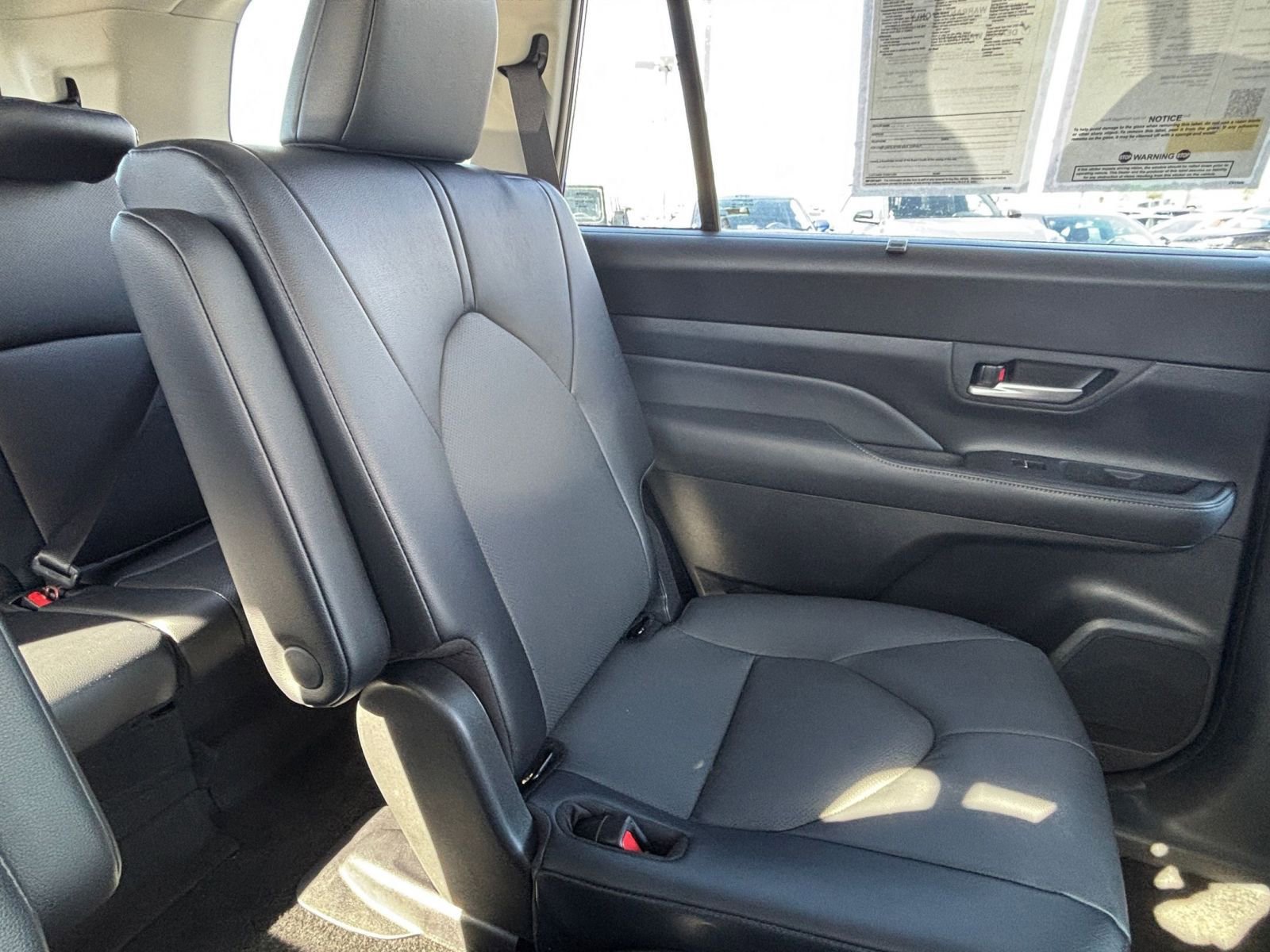 Used 2025 Toyota Grand Highlander FWD image 39