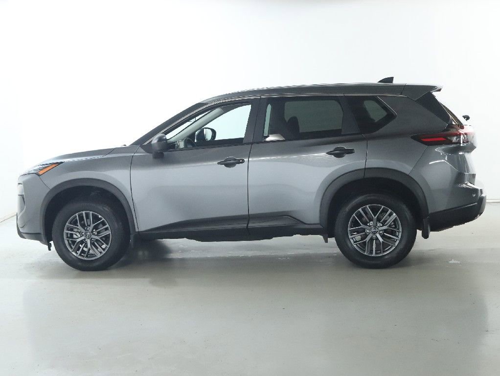 Certified 2026 Nissan Rogue S image 38