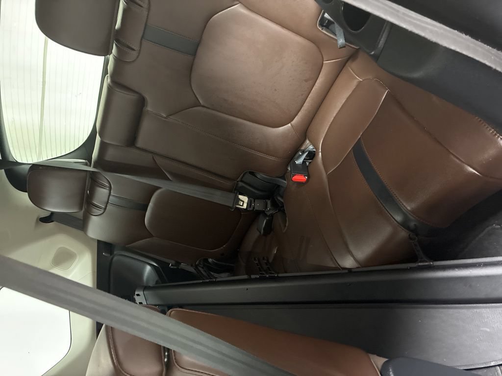 Used 2024 Honda Pilot Elite image 24