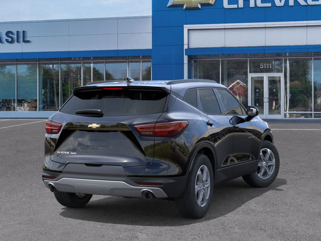 New 2026 Chevrolet Blazer LT w/ Convenience Package AWD/4WD image 4