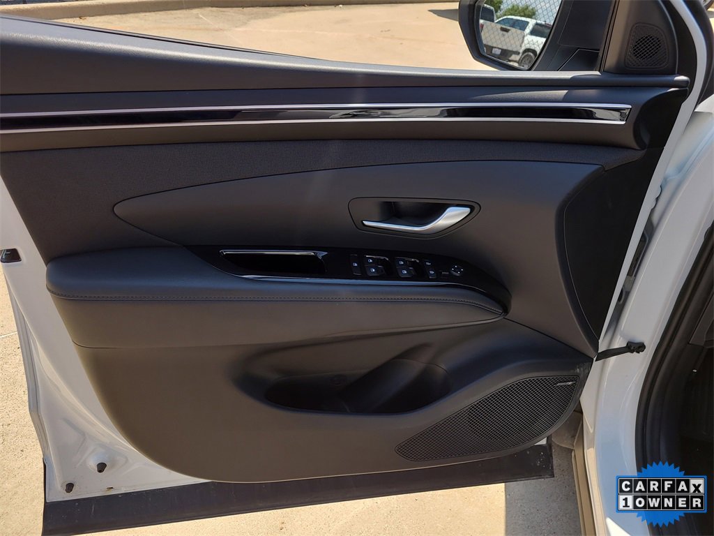 Used 2022 Hyundai Santa Cruz Limited image 16