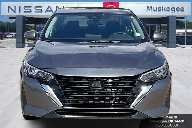 Used 2025 Nissan Sentra SV w/ All-Weather Package FWD image 2