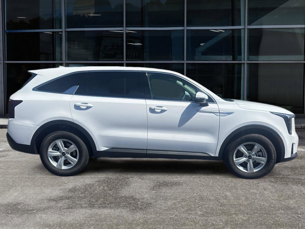 New 2026 Kia Sorento LX image 4