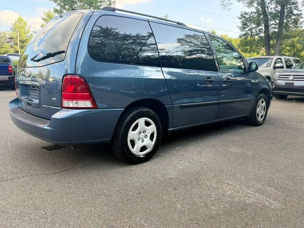 Used 2006 Ford Freestar SE FWD image 7