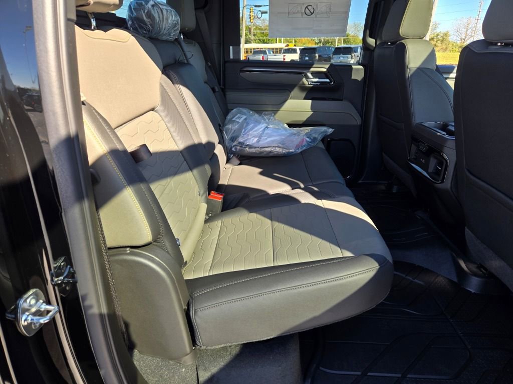 New 2026 Chevrolet Silverado 2500 ZR2 image 10