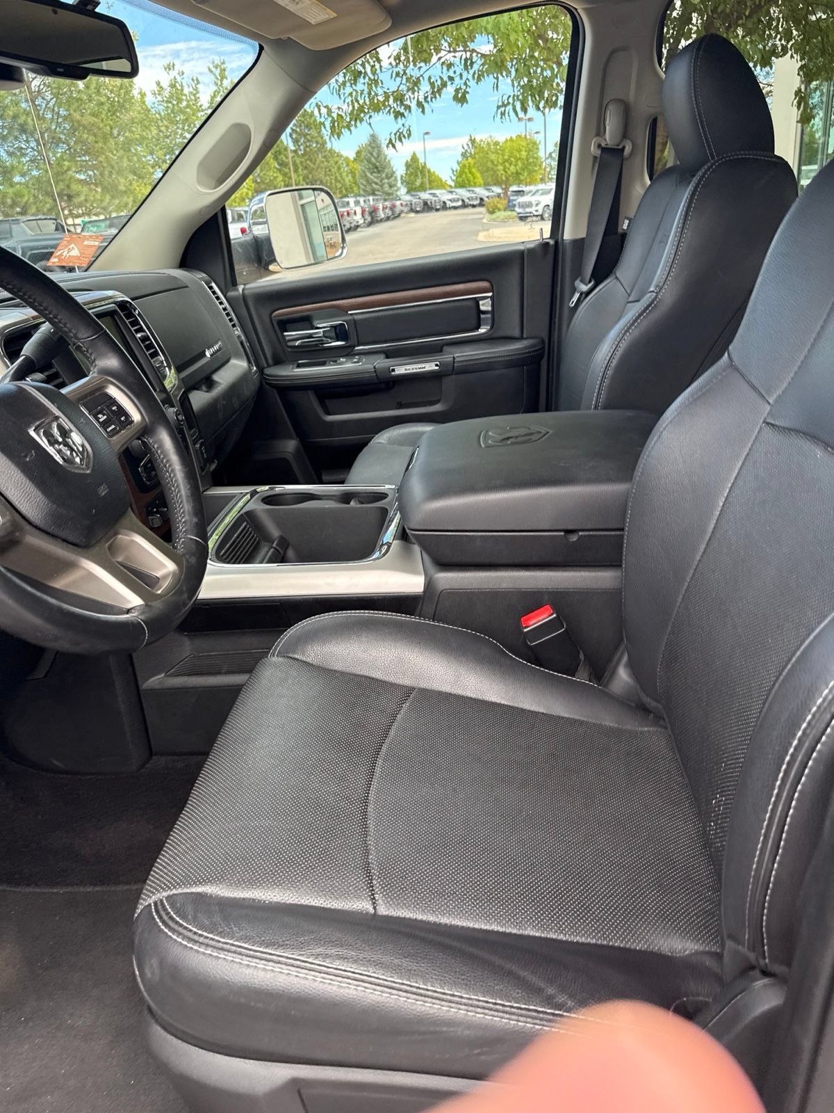 Used 2017 RAM 2500 Laramie AWD/4WD image 4