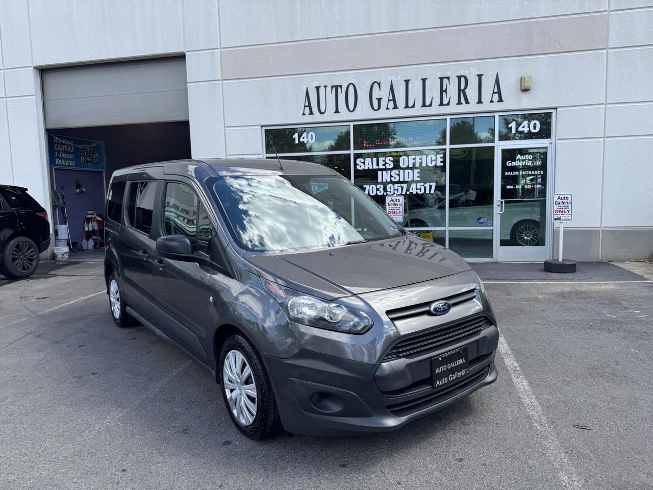 Used 2016 Ford Transit Connect XL FWD image 2
