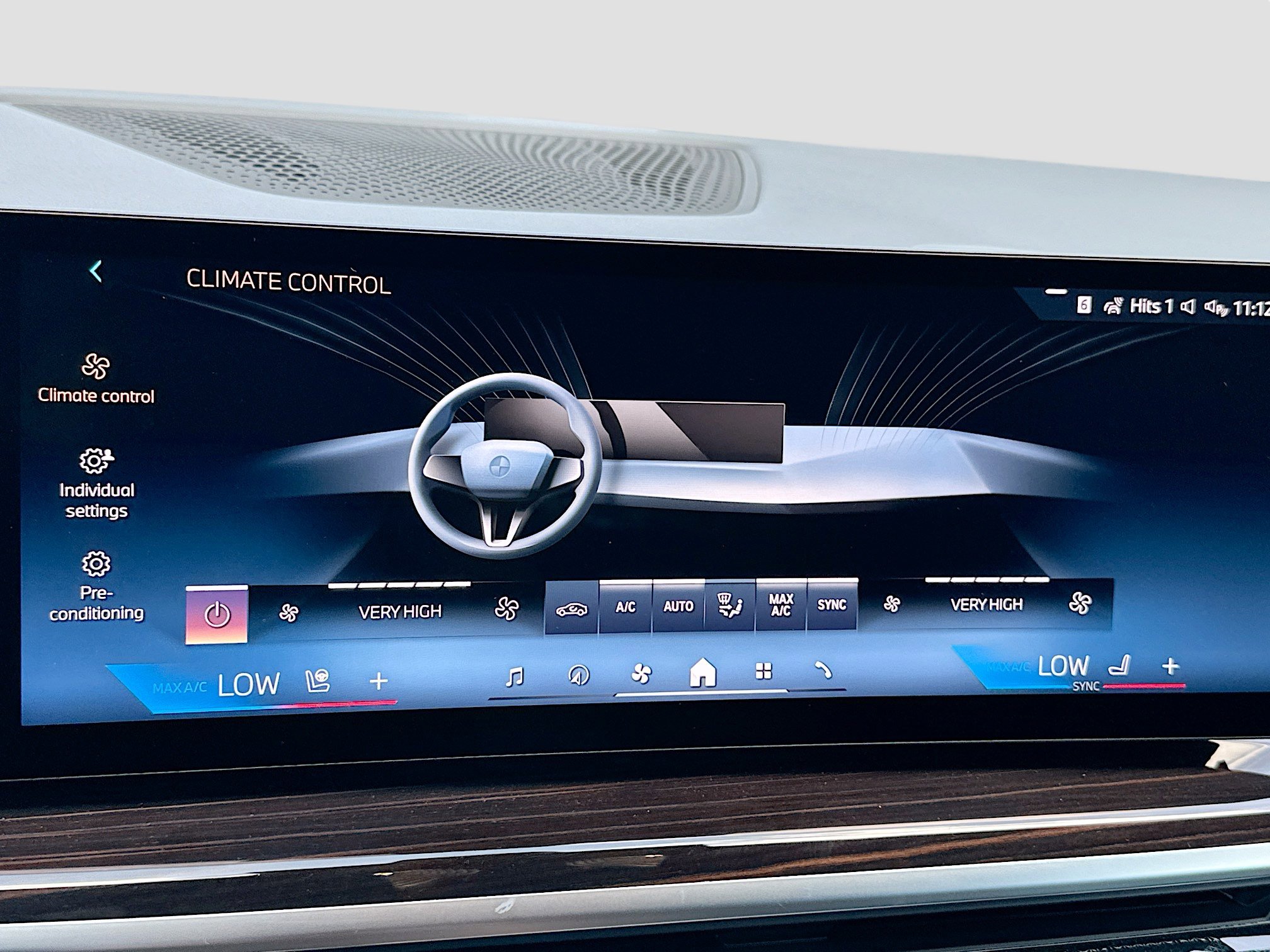 New 2026 BMW X7 xDrive40i w/ Executive Package image 15