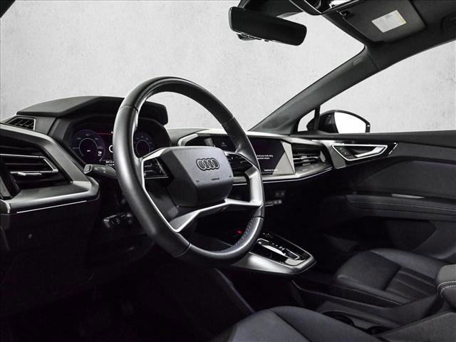 Used 2024 Audi Q4 e-tron Premium Plus w/ Premium Plus image 10