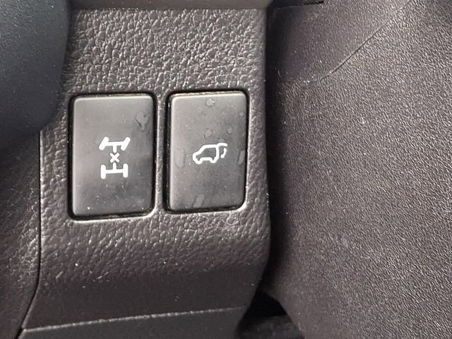 Used 2017 Toyota RAV4 XLE image 26