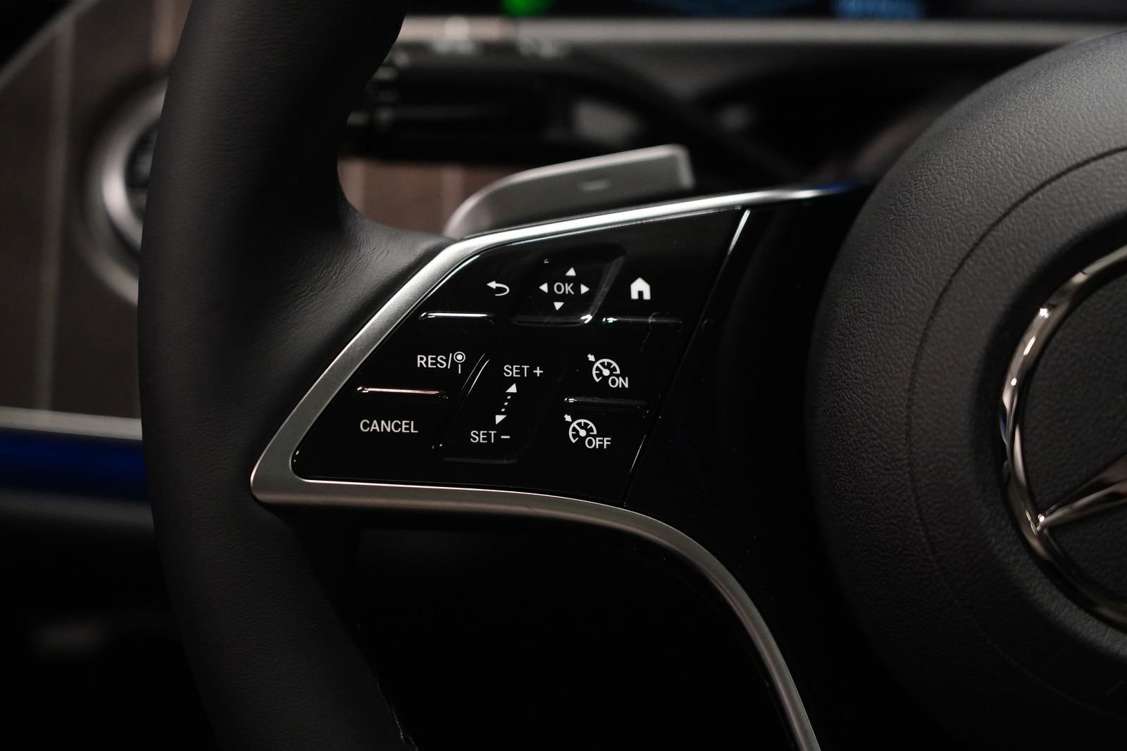 New 2026 Mercedes-Benz E 350 4MATIC Sedan image 19