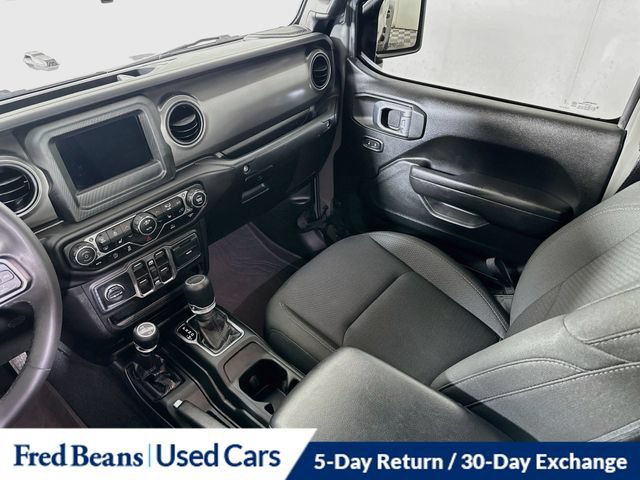 Used 2023 Jeep Gladiator Sport AWD/4WD image 29
