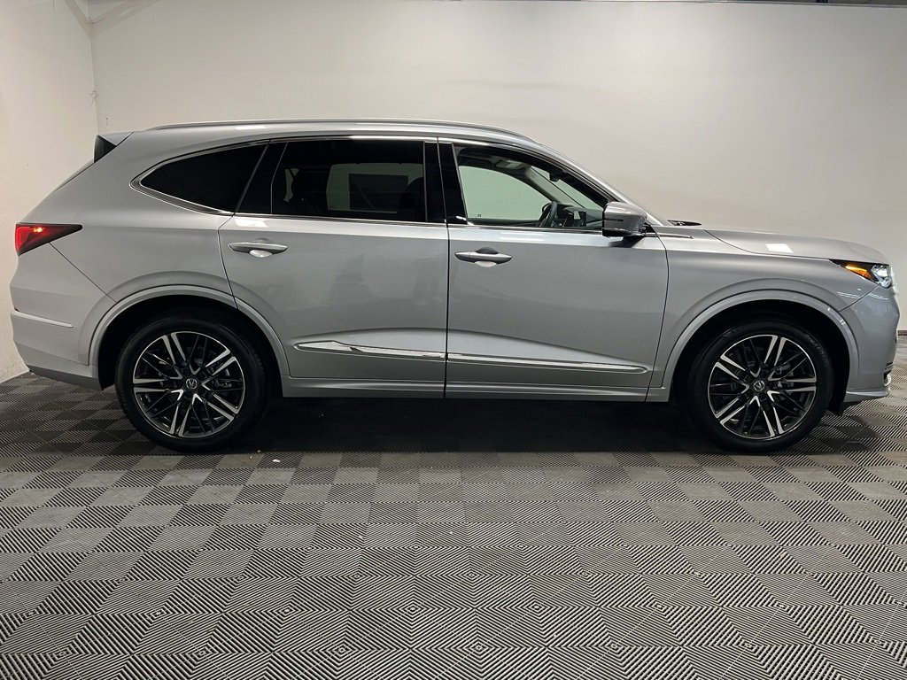 New 2026 Acura MDX w/ Advance Package image 4