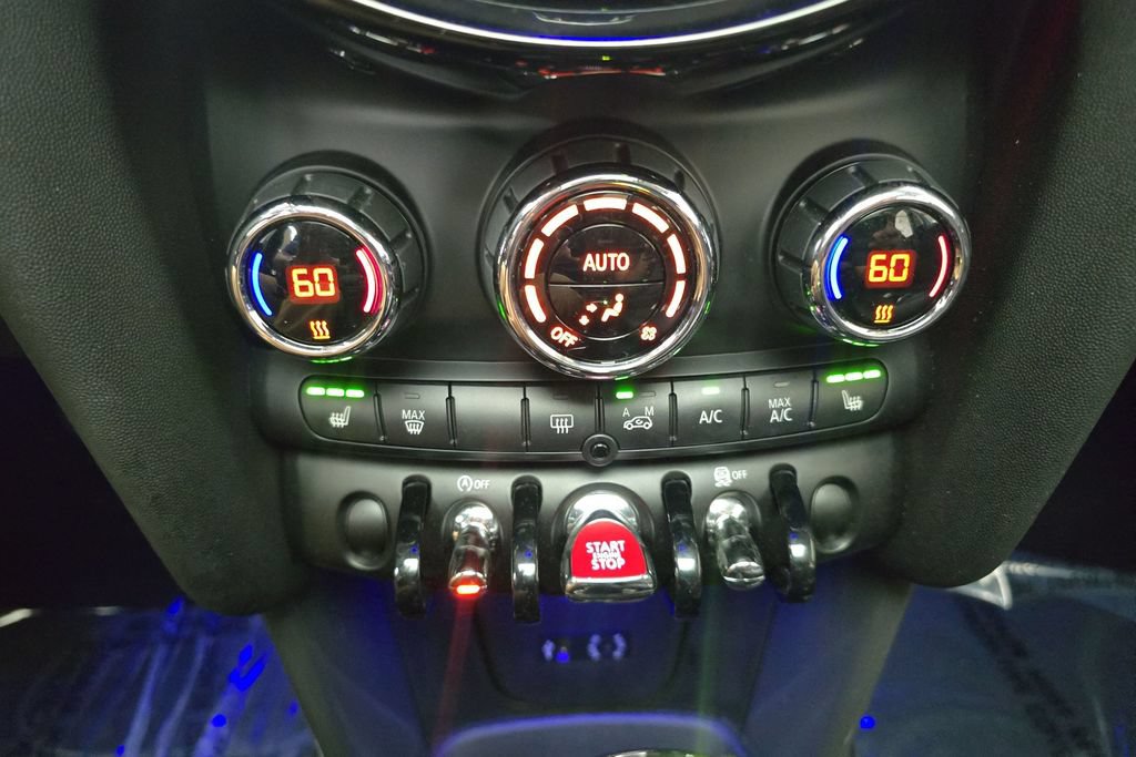Used 2016 MINI Cooper 4-Door Hardtop FWD image 20