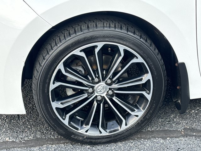 Used 2015 Toyota Corolla S FWD image 13