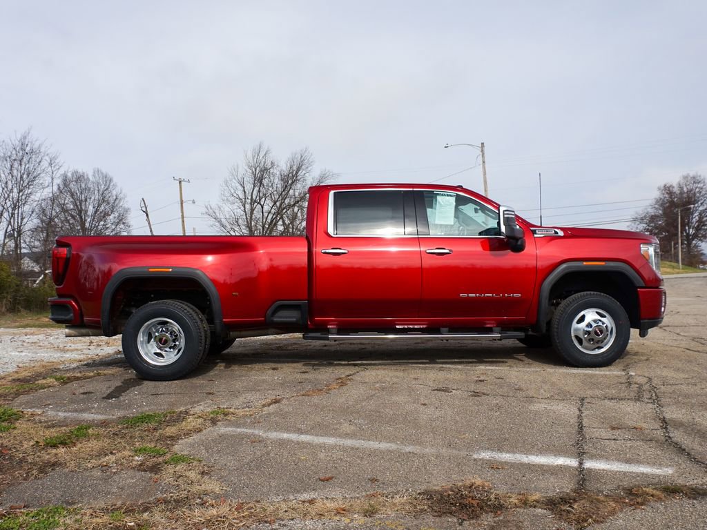 Used 2023 GMC Sierra 3500 Denali w/ Denali Ultimate Package image 4