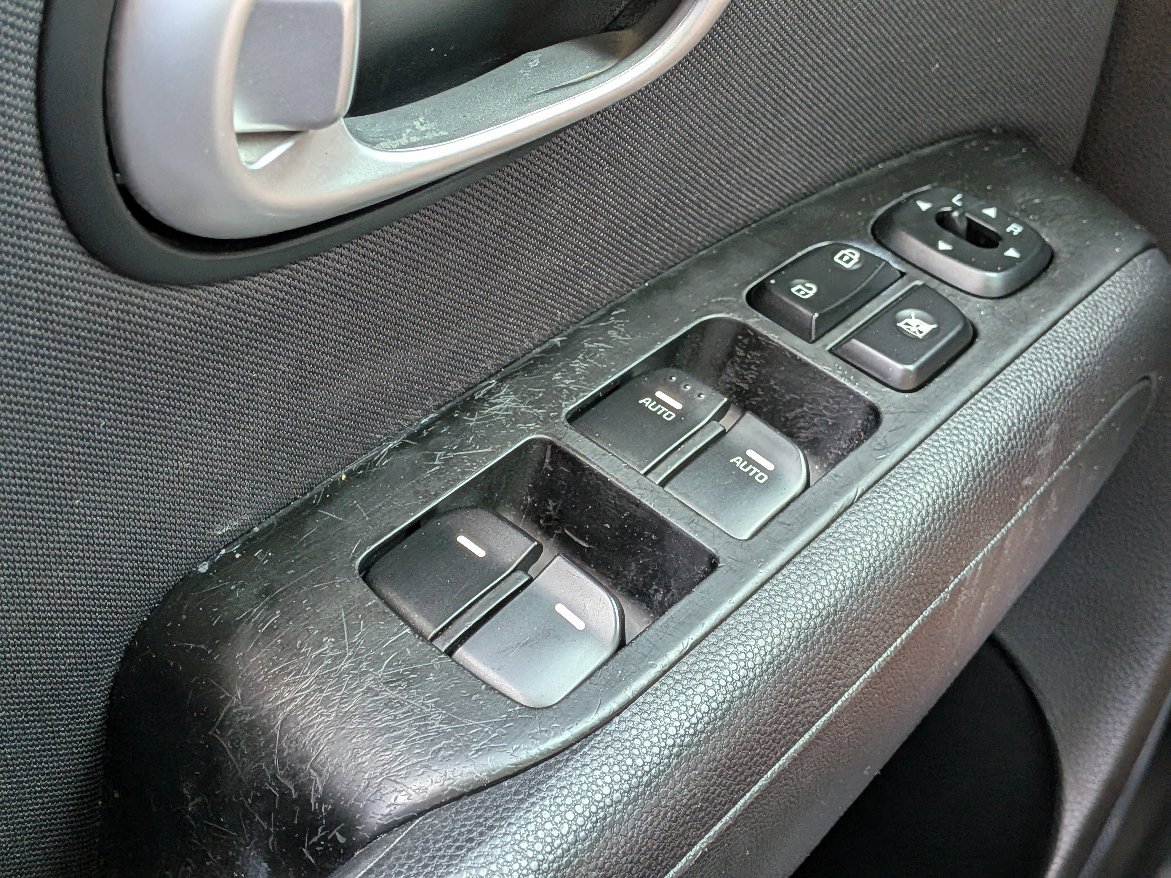 Used 2015 Kia Soul + FWD image 21