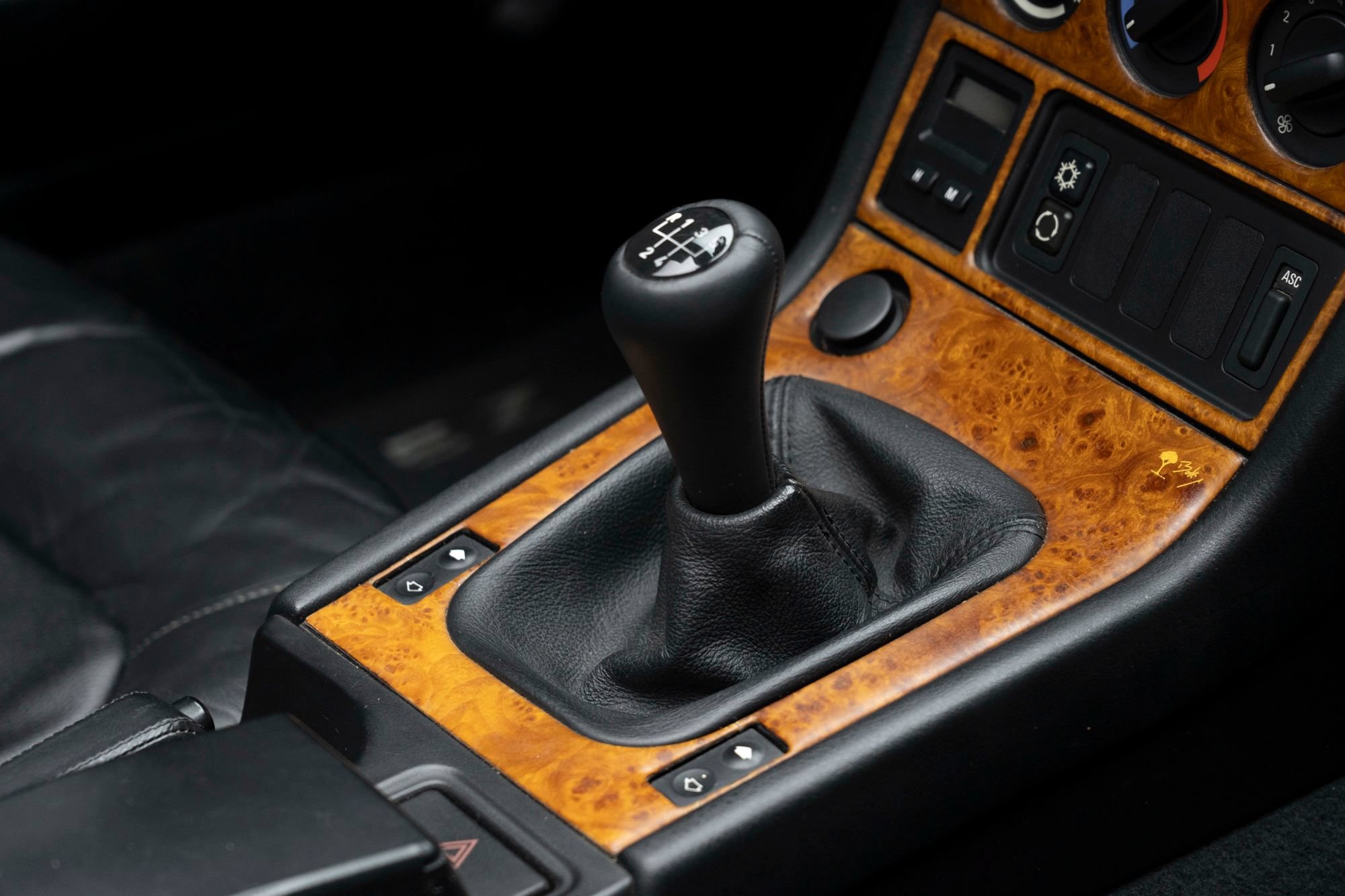 Used 1997 BMW Z3 1.9 RWD image 31